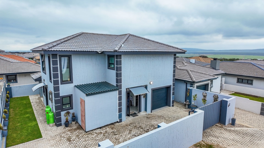 3 Bedroom Property for Sale in Dana Bay Western Cape